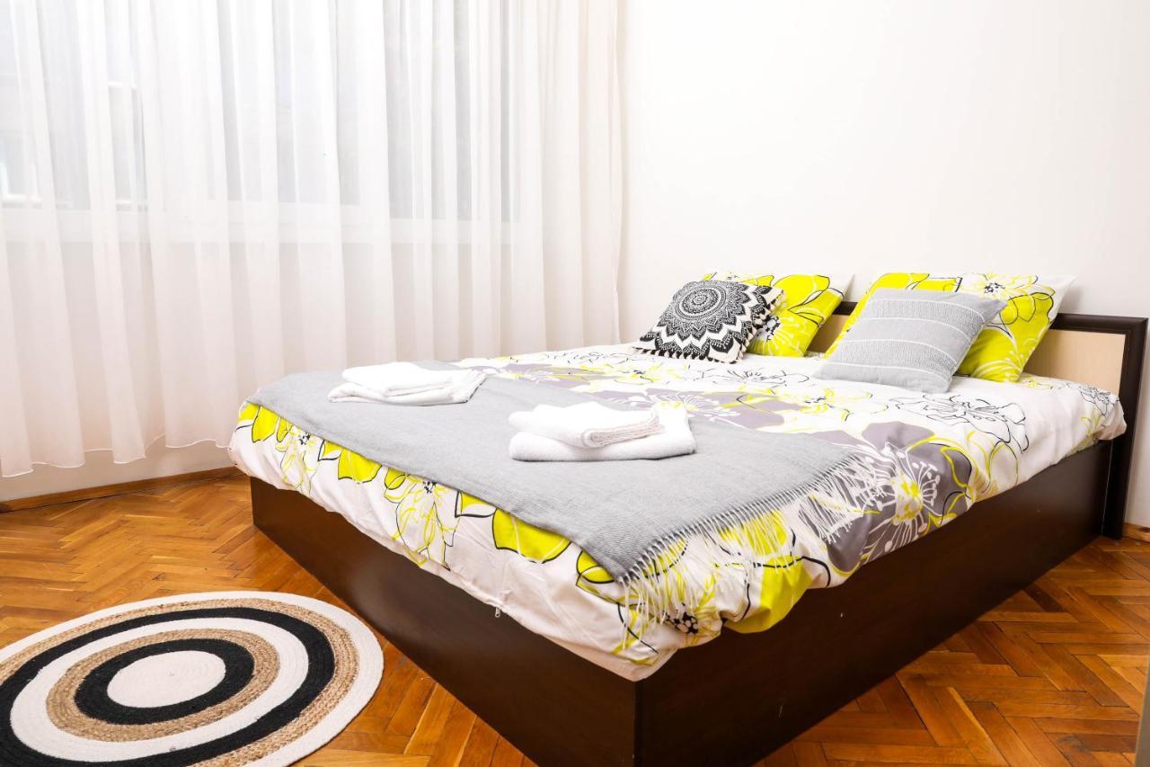 Krichim Apartments,Three-Bedroom, Large Apartment, Top Center Sofía Exterior foto